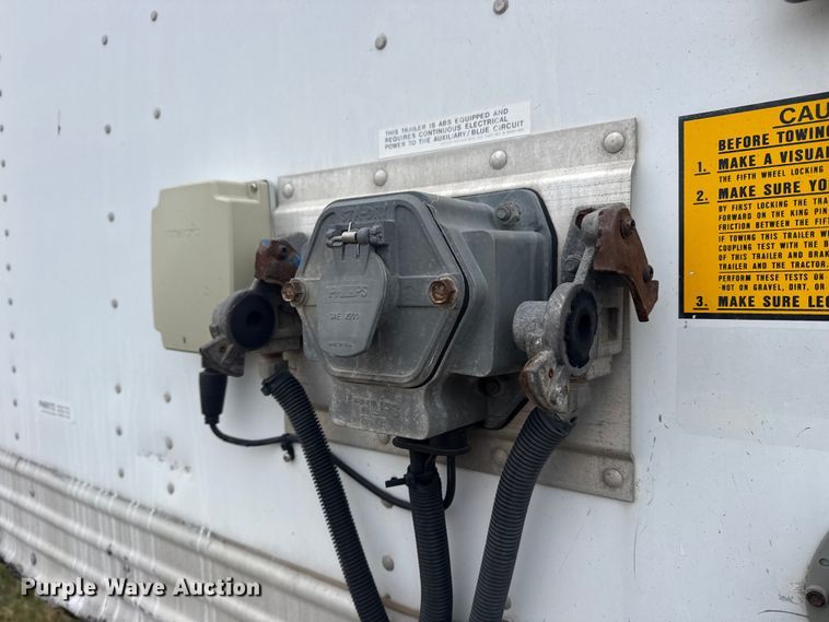 image for item EG1987 2009 Utility Trailer VS2DX dry van trailer