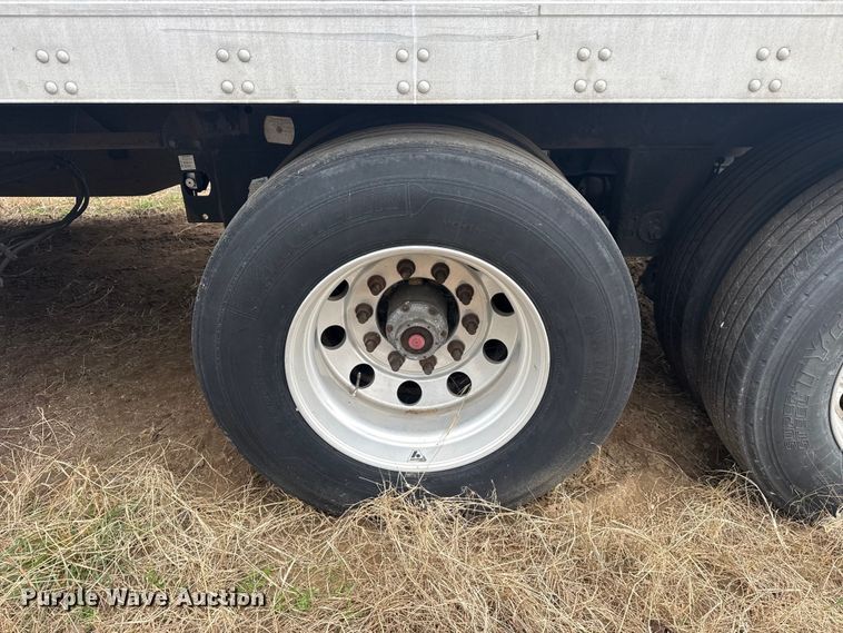 image for item EG1987 2009 Utility Trailer VS2DX dry van trailer