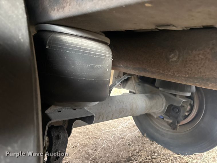 image for item EG1987 2009 Utility Trailer VS2DX dry van trailer