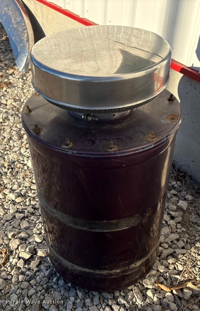 image for item EI5685 Truck parts