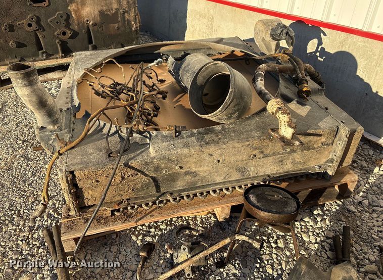 image for item EI5685 Truck parts