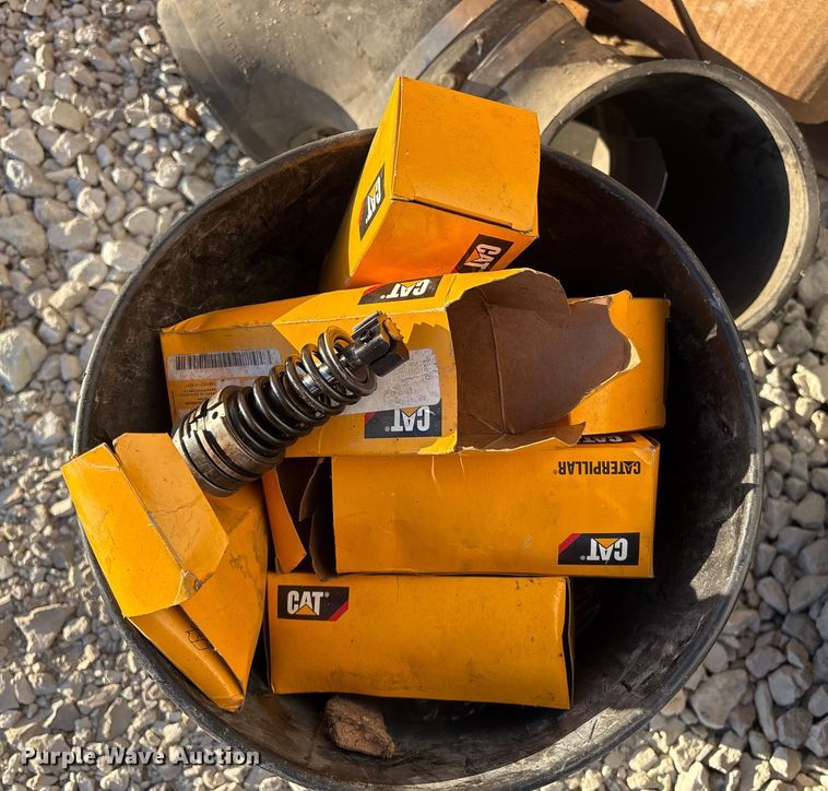 image for item EI5685 Truck parts