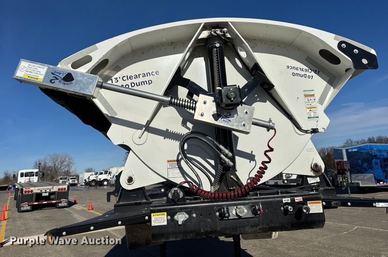 image for item EN0892 2024 SmithCo SX2-40-34 side dump trailer