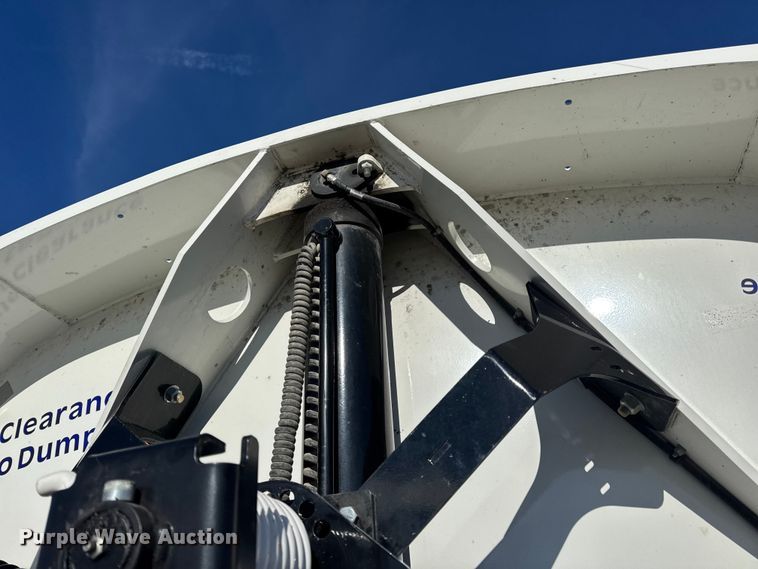 image for item EN0892 2024 SmithCo SX2-40-34 side dump trailer