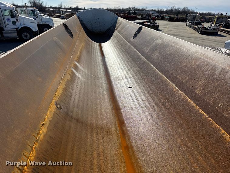 image for item EN0892 2024 SmithCo SX2-40-34 side dump trailer