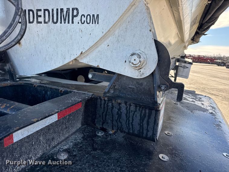 image for item EN0892 2024 SmithCo SX2-40-34 side dump trailer