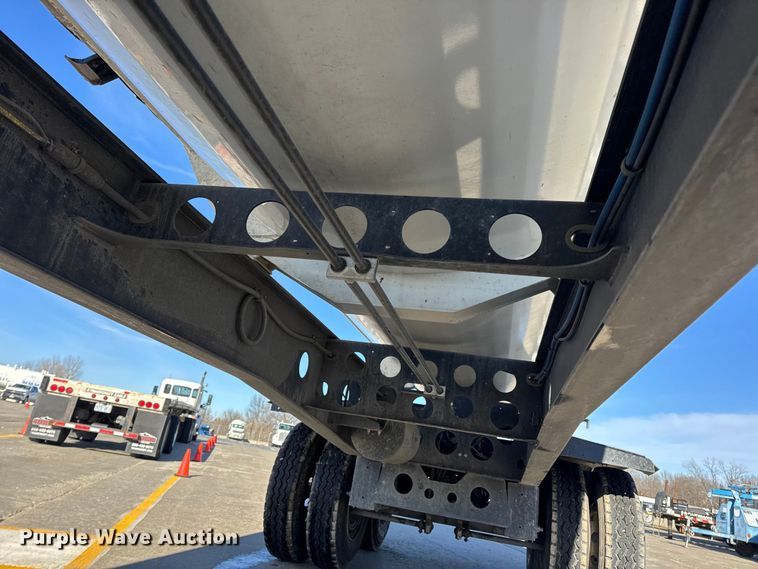 image for item EN0892 2024 SmithCo SX2-40-34 side dump trailer