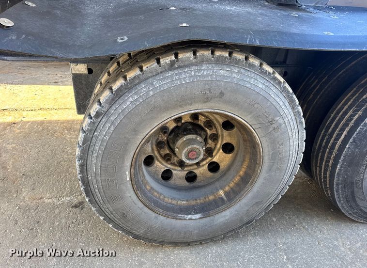 image for item EN0892 2024 SmithCo SX2-40-34 side dump trailer