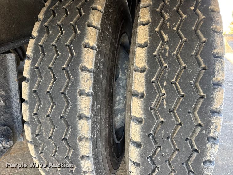 image for item EN0892 2024 SmithCo SX2-40-34 side dump trailer