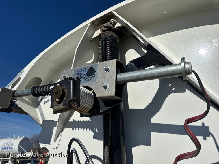 image for item EN0893 2024 SmithCo SX2-40-34 side dump trailer