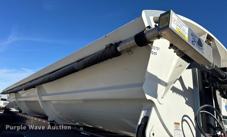 image for item EN0893 2024 SmithCo SX2-40-34 side dump trailer