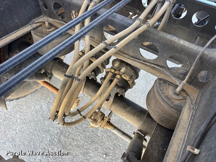 image for item EN0893 2024 SmithCo SX2-40-34 side dump trailer