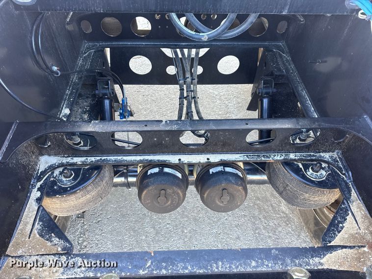 image for item EN0893 2024 SmithCo SX2-40-34 side dump trailer