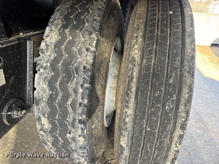 image for item EN0893 2024 SmithCo SX2-40-34 side dump trailer