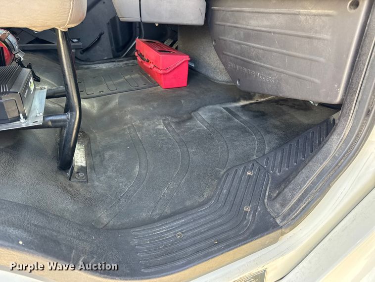 image for item EN0904 2015 Freightliner M2 semi truck