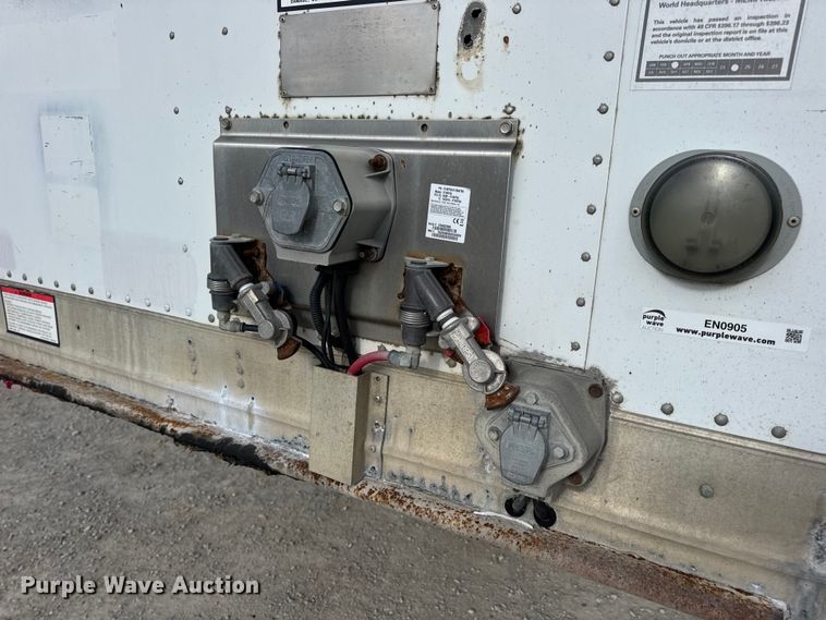 image for item EN0905 2007 Great Dane 7411P-SA dry van trailer