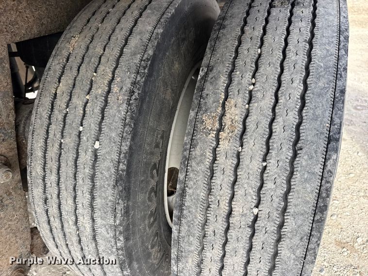 image for item EN0905 2007 Great Dane 7411P-SA dry van trailer