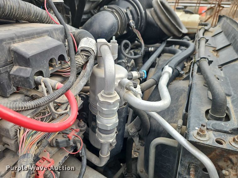 image for item EO4930 2003 Chevrolet C4500 flatbed truck