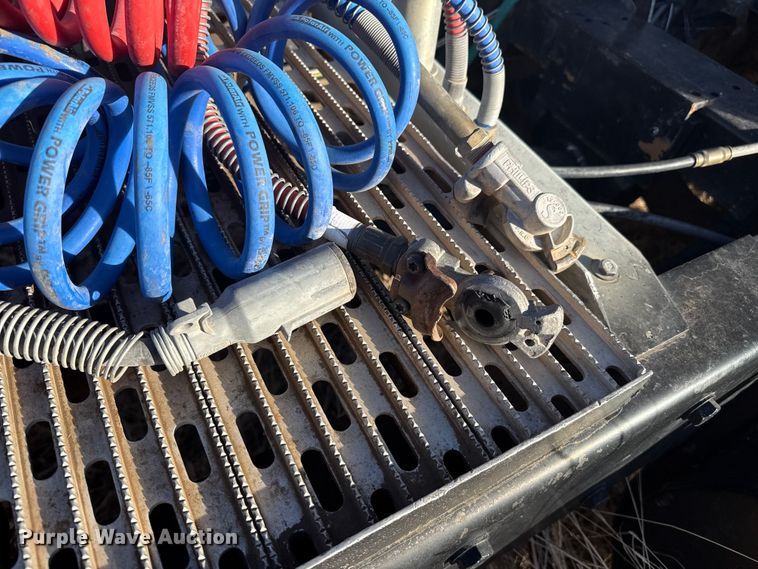 image for item EP2711 1989 Peterbilt 379 semi truck