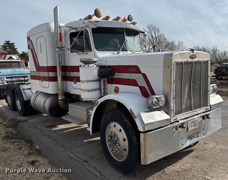 image for item EP2848 1980 Peterbilt 359 semi truck