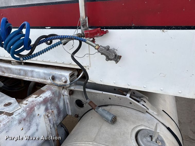 image for item EP2848 1980 Peterbilt 359 semi truck