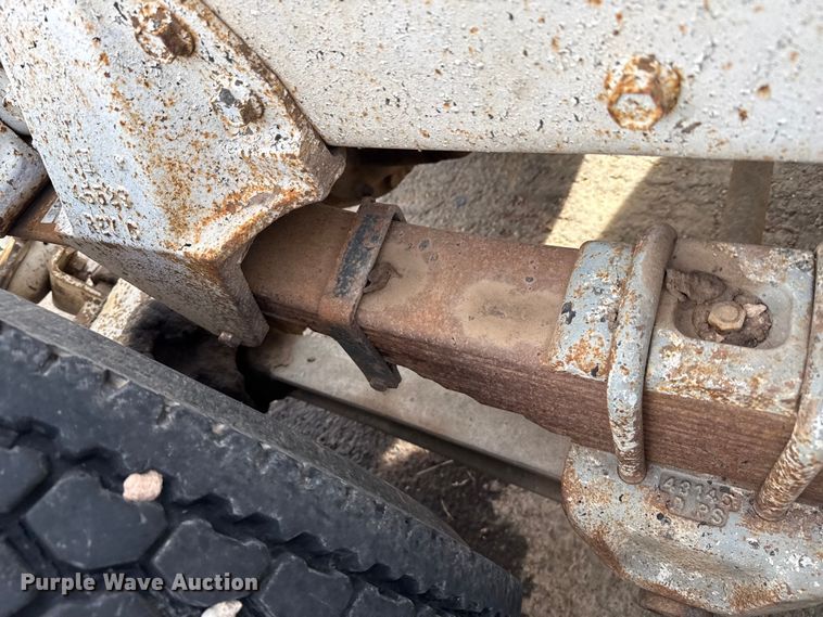 image for item EP2848 1980 Peterbilt 359 semi truck