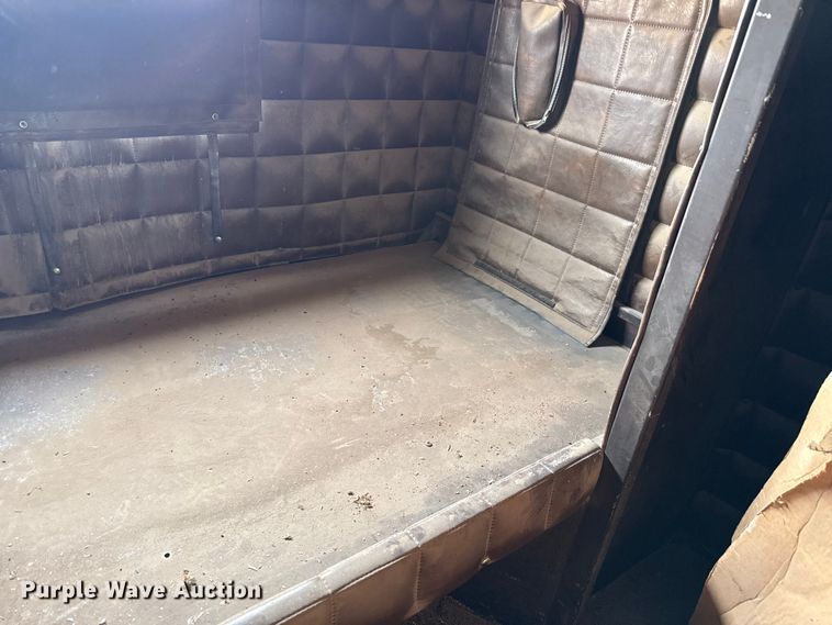 image for item EP2848 1980 Peterbilt 359 semi truck