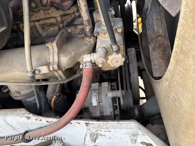 image for item EP2848 1980 Peterbilt 359 semi truck