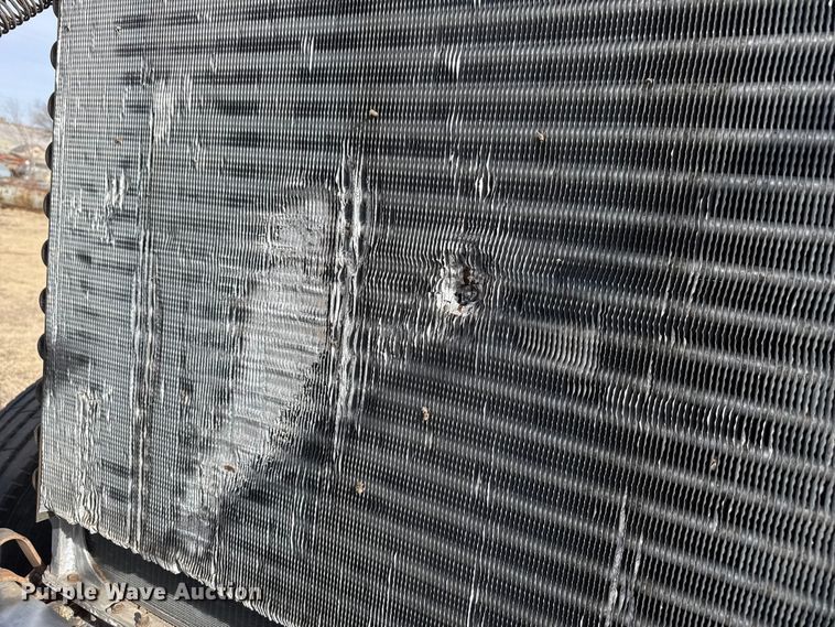 image for item EP2848 1980 Peterbilt 359 semi truck