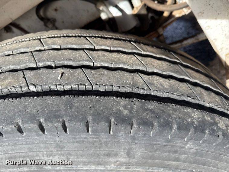 image for item EP2848 1980 Peterbilt 359 semi truck