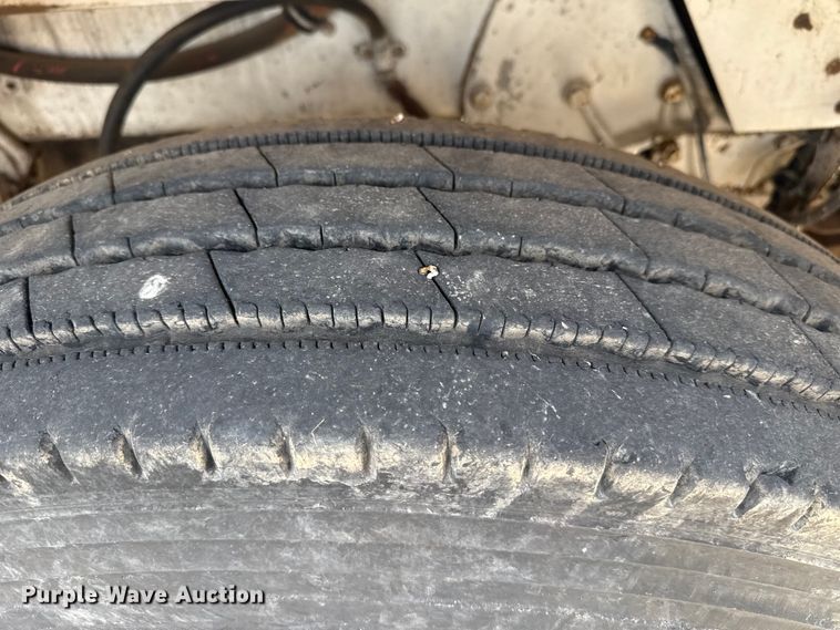 image for item EP2848 1980 Peterbilt 359 semi truck