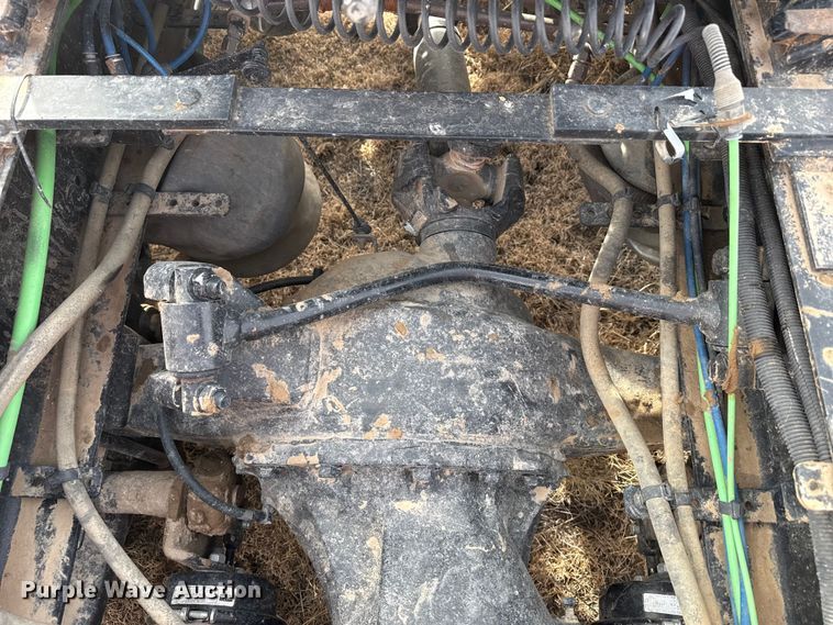 image for item EP2849 2015 Freightliner Cascadia semi truck