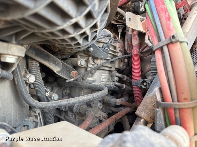 image for item EP2849 2015 Freightliner Cascadia semi truck