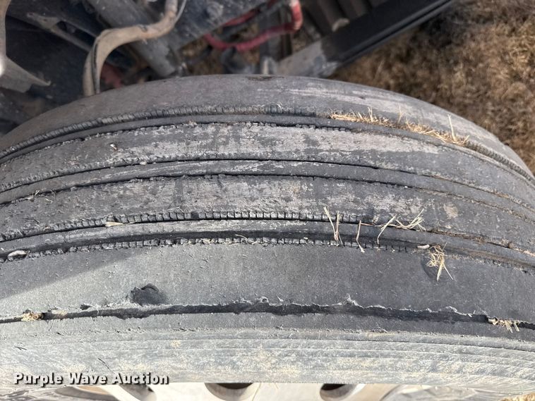 image for item EP2849 2015 Freightliner Cascadia semi truck