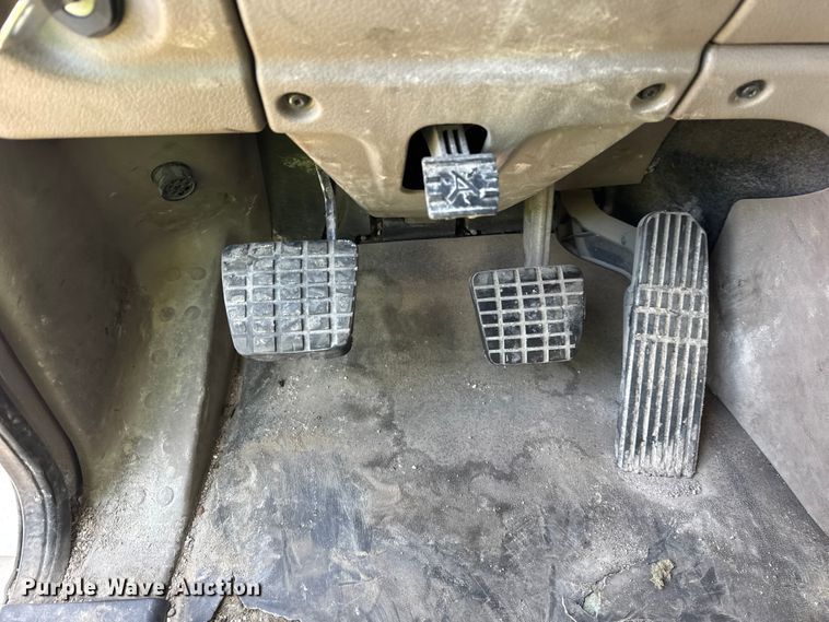 image for item ER0391 2015 Freightliner Cascadia semi truck