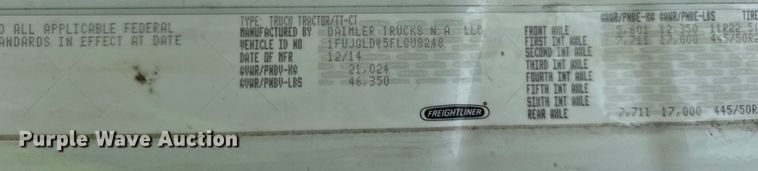 image for item ER0391 2015 Freightliner Cascadia semi truck