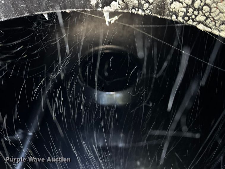 image for item ER0393 1996 Polar asphalt trailer