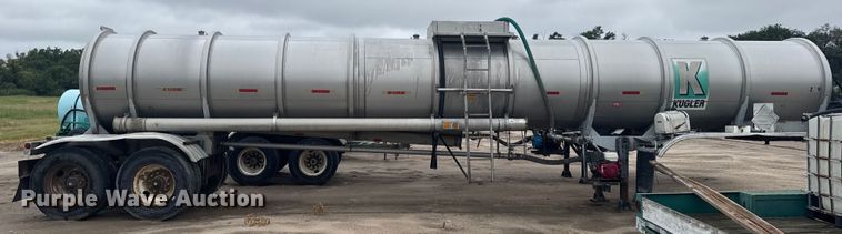 image for item ER2303 1979 Fruehauf tank trailer