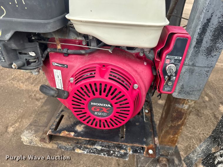 image for item ER2303 1979 Fruehauf tank trailer