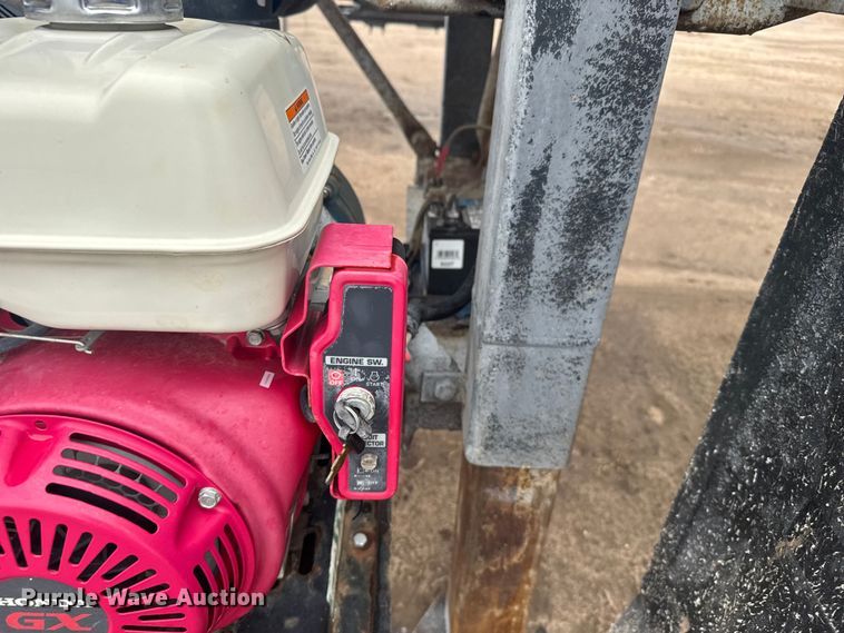 image for item ER2303 1979 Fruehauf tank trailer