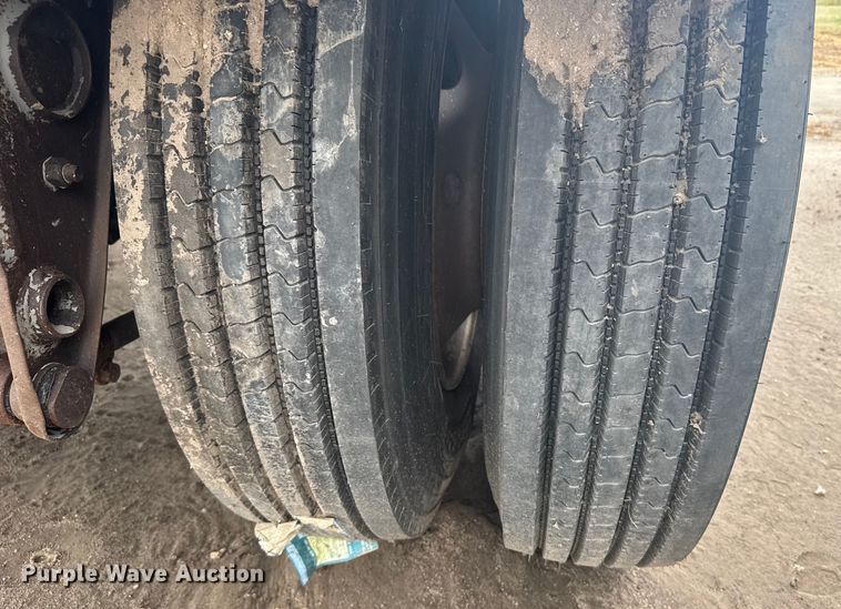 image for item ER2303 1979 Fruehauf tank trailer