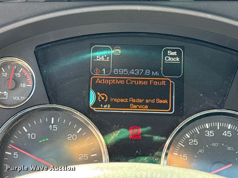 image for item ES5705 2020 Kenworth T680 semi truck