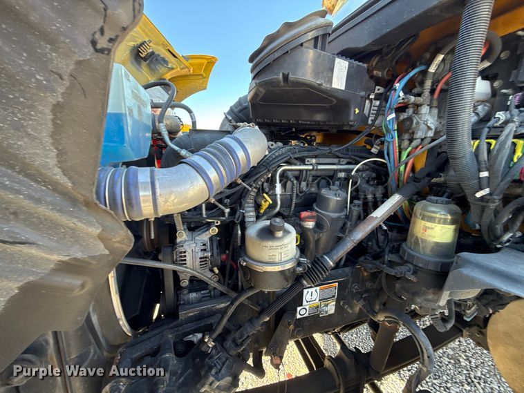 image for item ES5705 2020 Kenworth T680 semi truck