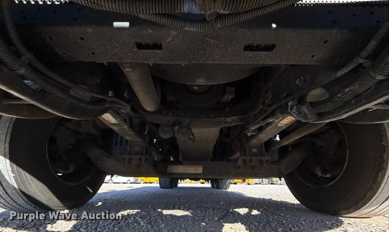 image for item ES5706 2021 International LT625 6X4 semi truck