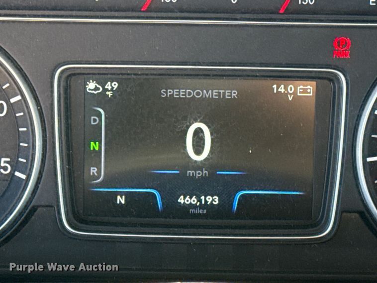 image for item ES5706 2021 International LT625 6X4 semi truck