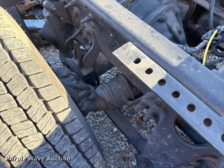 image for item ES5707 2024 International LT625 semi truck