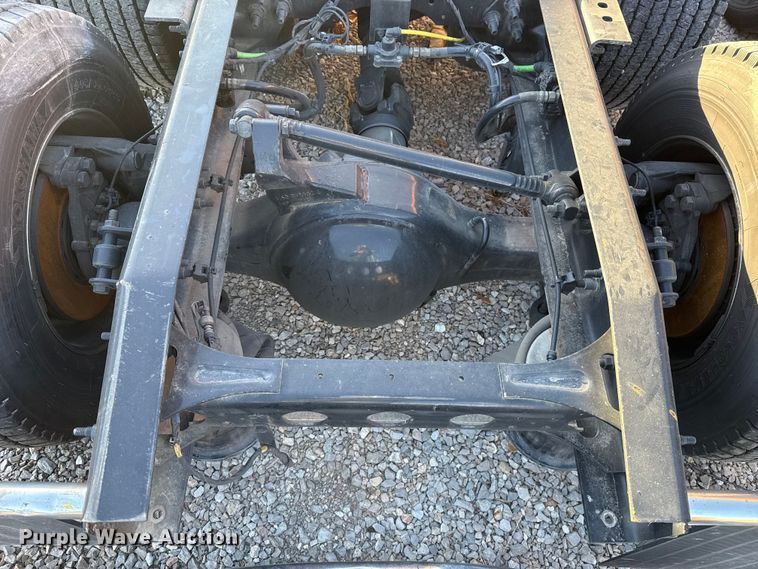 image for item ES5707 2024 International LT625 semi truck