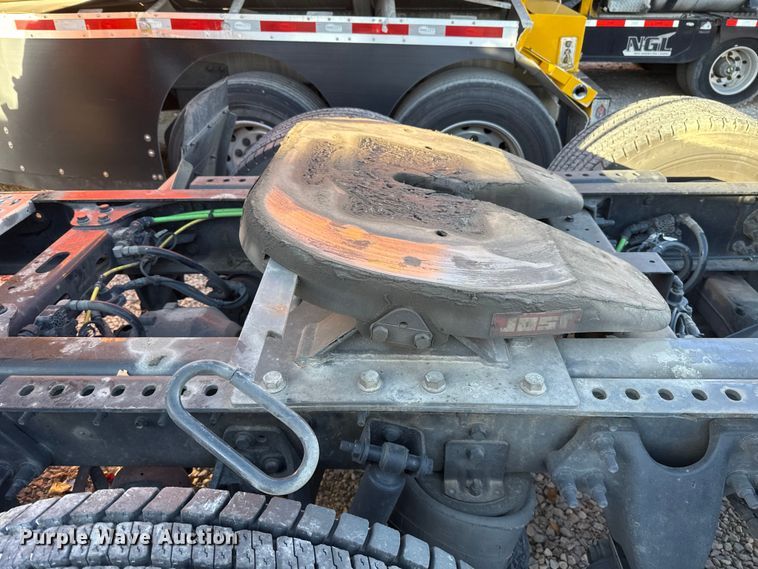 image for item ES5707 2024 International LT625 semi truck