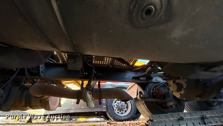 image for item ES5707 2024 International LT625 semi truck