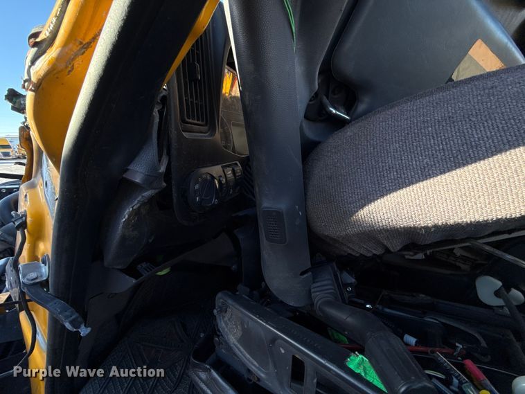 image for item ES5707 2024 International LT625 semi truck